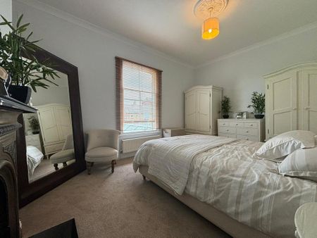 3 bedroom semi-detached house to rent - Photo 4