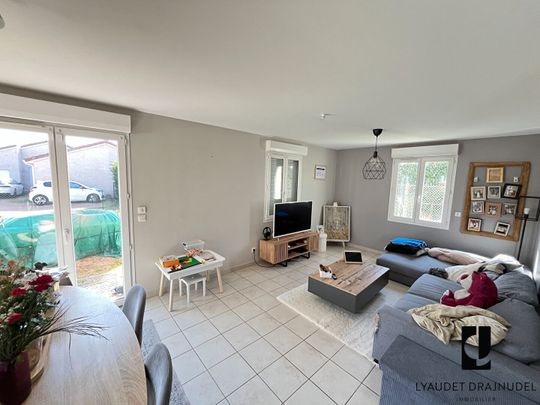 Location Maison 4 pièces 97m² - Photo 1