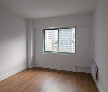 3455 Aylmer - Photo 6