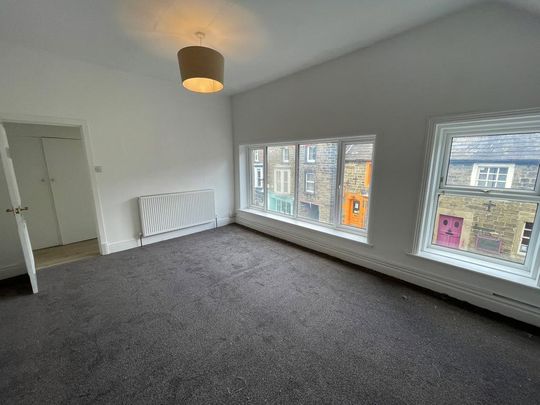 3 bedroom apartment to rent - Photo 1