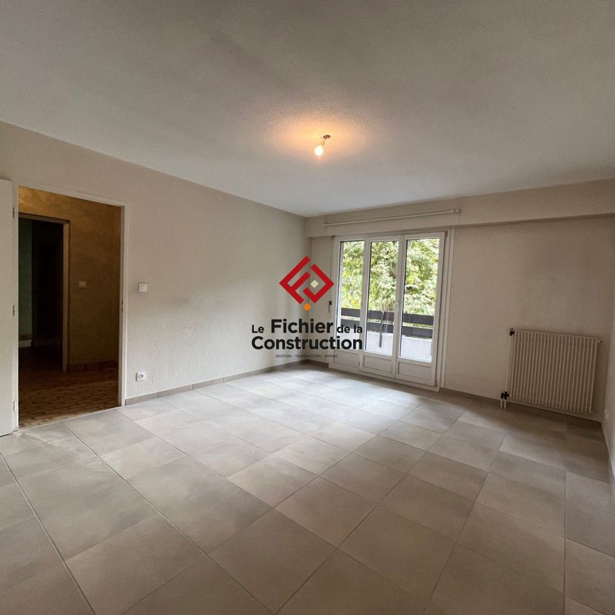 Location Appartement 2 pièces 56m² ST MARTIN D URIAGE 38410 - Photo 1