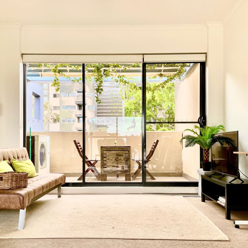 303/92 Cope Street, Waterloo NSW 2017 - Apartment For Rent | Domain - Photo 1