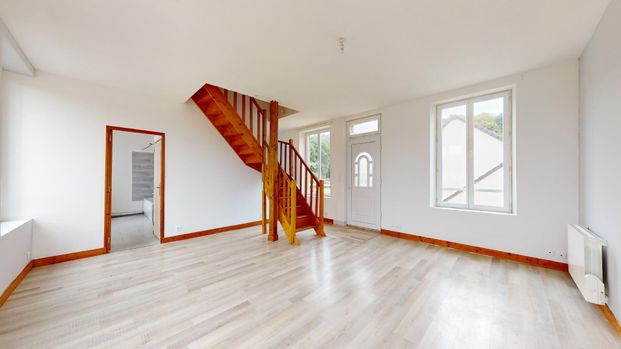 Location appartement 3 pièces, 67.43m², Charleval - Photo 1