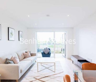 Accolade Avenue, Southall, UB1 - Photo 5