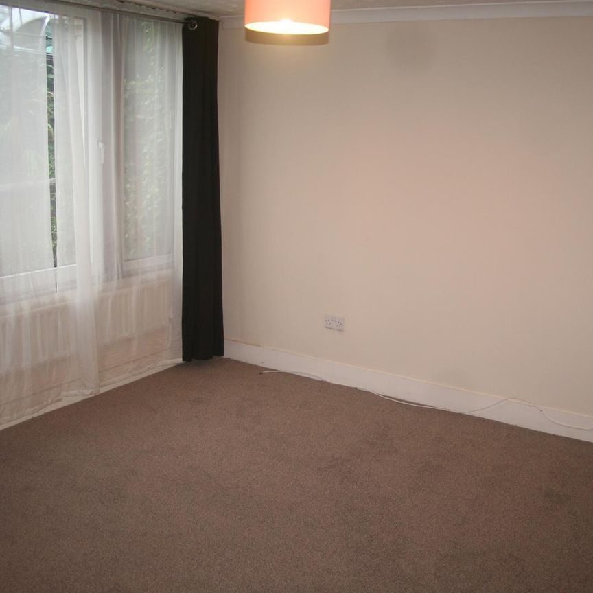 1 bedroom Detached House to let - Photo 1