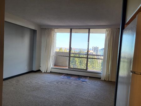 1314-2012 Fullerton Ave., North Vancouver - Photo 4