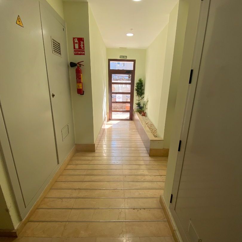 Apartamento de alquiler en Calle Lagunillas, La Merced - Photo 1