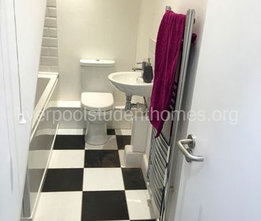 Jubilee Drive, Liverpool - Photo 5