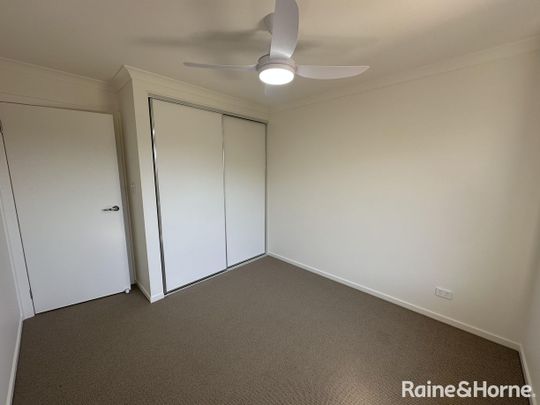 Stylish 4-Bedroom Family Home in Munno Para Downs - Photo 1