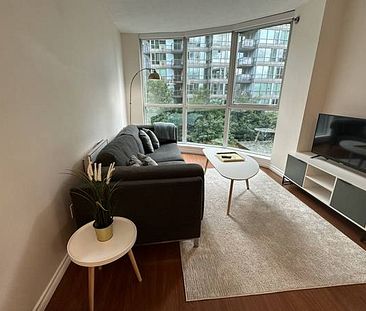 Spacious, FURNISHED One Bedroom Unit in Coal Harbor- 555 Jervis Street - Photo 1