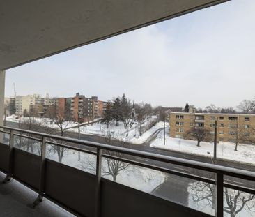 For Lease - 1780 Victoria Park Avenue Unit# 504, Toronto, Ontario - Photo 2