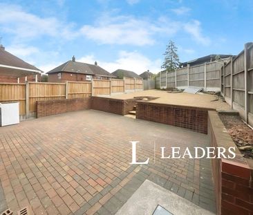 3 bedroom semi-detached to rent Reedham Way, Stoke-On-Trent, ST2 - Photo 2