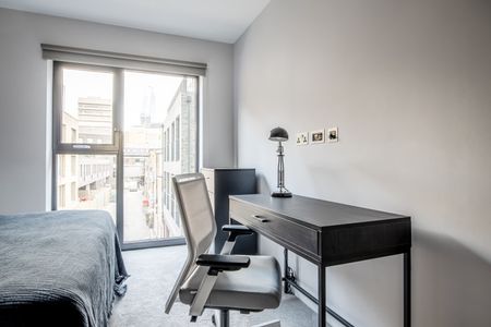 Boulevard Apartments, Ufford St - Photo 5