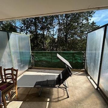 Location Appartement 1 pièce 25m² AIX EN PROVENCE 90ème - Photo 1