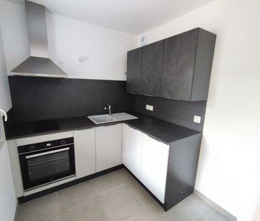 Résidence Carré des Sacres, appartement de type 2 de 56.90 m2 avec ... - Photo 2