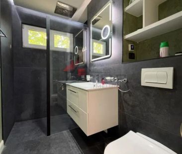 Inchiriere Apartament cu 3 camere Podu Ros - Photo 6