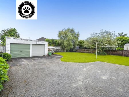This is a solid family home located in Haultain Street, Fairfield. - Photo 4