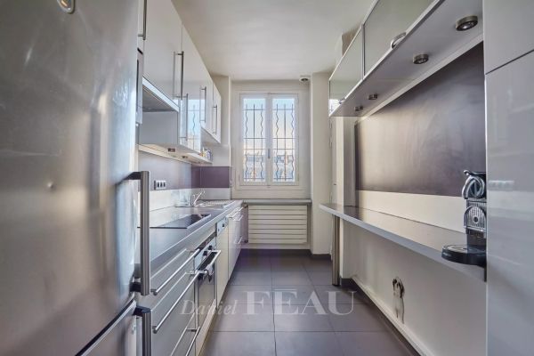 Appartement à louer à Paris 7Ème - Photo 1