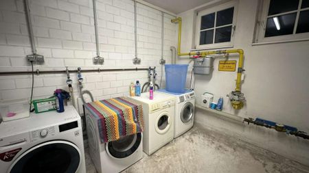 Bestlage: 3 Zimmer Maisonettewohnung inkl. TG Stellplatz gegenüber dem Schloss, direkt Innenstadt - Foto 4