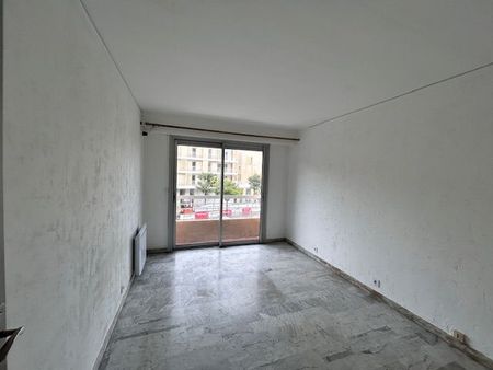 Location Appartement 2 pièces 46m² VENCE 06140 - Photo 2