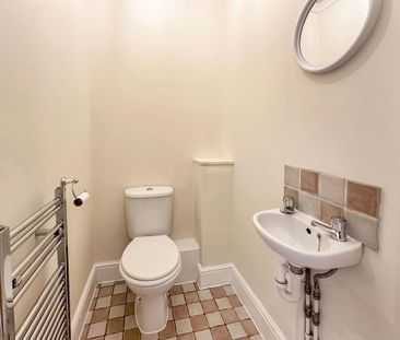 2 bedroom terraced house to rent - Photo 1