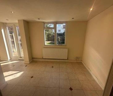 Mount Road Dagenham Essex, RM8 - Photo 6