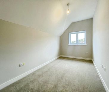 2 bedroom penthouse to rent - Photo 5