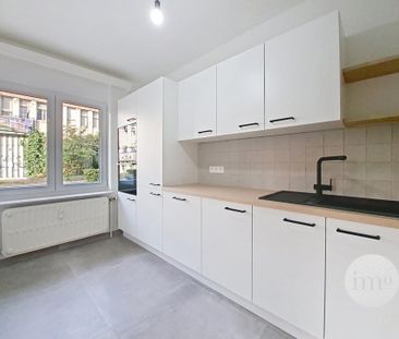 Lichtrijk gerenoveerd 3-slaapkamerappartement - foto 4