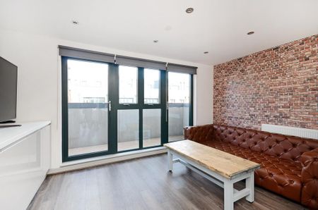 1 bedroom flat to rent - Photo 2