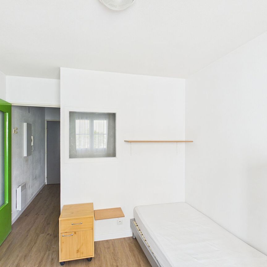 Location Appartement 1 pièce 18m² - Photo 1