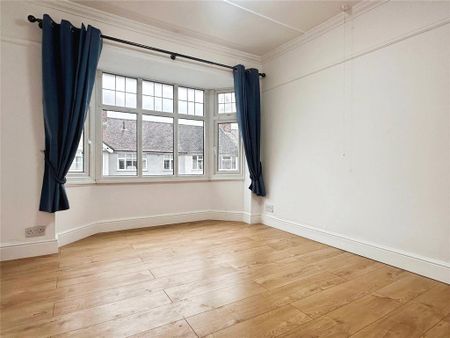 3 bedroom semi-detached house to rent - Photo 2