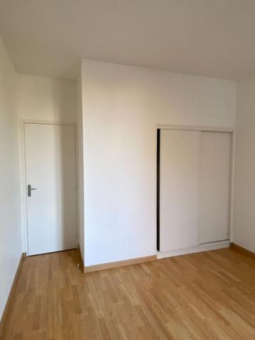 Location Appartement 2 pièces 32m² ST BRIEUC 22000 - Photo 3
