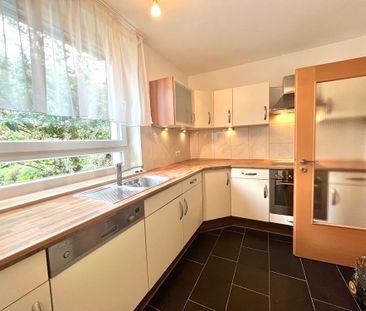 RESERVIERT - Modern sanierte 5-Zi.-Wohnung mit herrlichem Garten - Photo 6