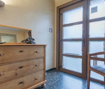 Bel-étage te huur in Huizingen voor € 1.500 met 3 slaapkamers - Photo 2