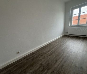 Gelegenheit: günstige 2,5-Zimmer-Wohnung - Foto 5