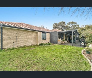 24 Gattinara Drive, Frankston, Vic 3199 - Photo 6