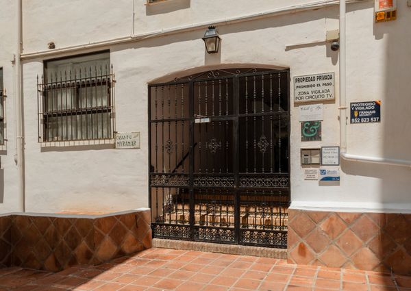 Holiday apartment, with parking space, in the heart of puerto Banus