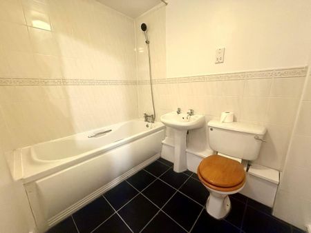 2 bedroom flat to rent - Photo 5