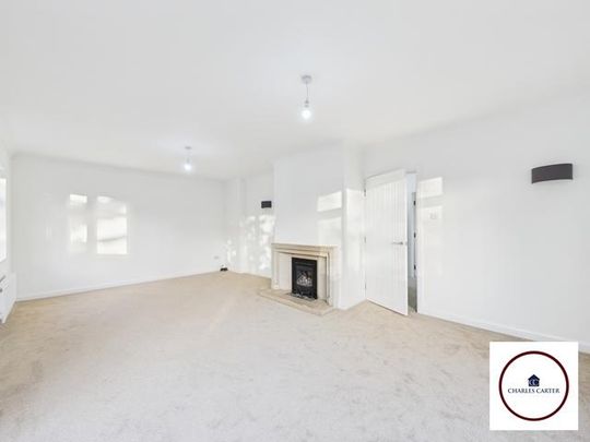 4 bedroom detached house to rent - Photo 1