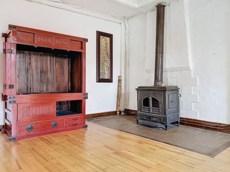 Location Appartement 6 pièces 131m² MONTBELIARD 25200 - Photo 3