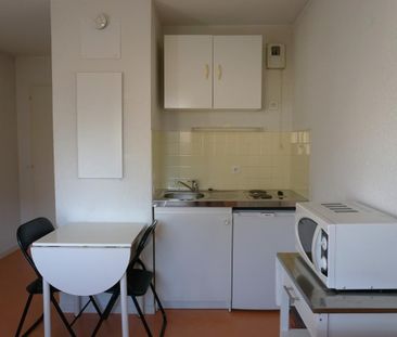 Appartement 1 pièce - 18 m² - Photo 2