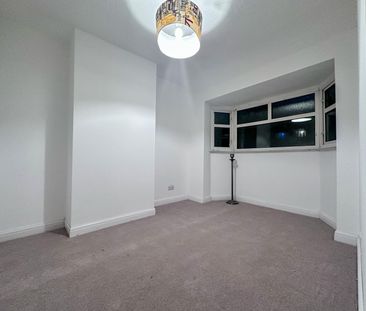 3 Bedroom House To Let - B69 - Photo 4