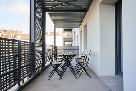 JARDINIERS D Roommate 4 Bedrooms at Nancy - Photo 2