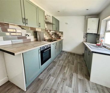 3 bedroom terraced house to rent - Photo 6