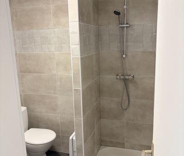 Location Appartement 1 pièce 17m² CHARTRES DE BRETAGNE 35131 - Photo 2