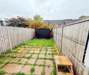 2 bedroom terraced house to rent - Photo 5