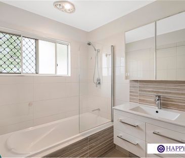 12 Nucella Street, Mansfield QLD 4122 - House For Rent | Domain - Photo 2