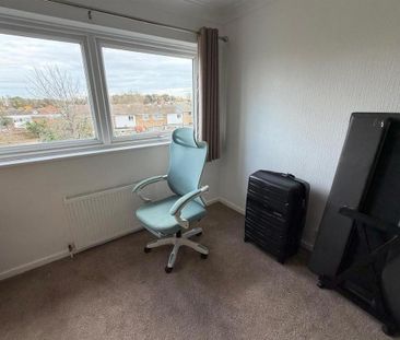 4 bedroom townhouse to rent - Photo 2