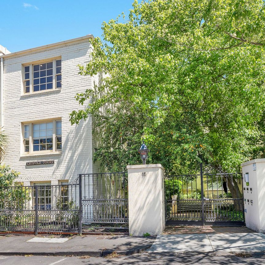 9/11-17 Leopold St, South Yarra - Photo 1