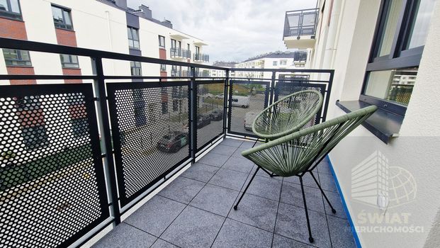 Dwa pokoje z 2 miejscami postojowymi i balkonem - Zdjęcie 1